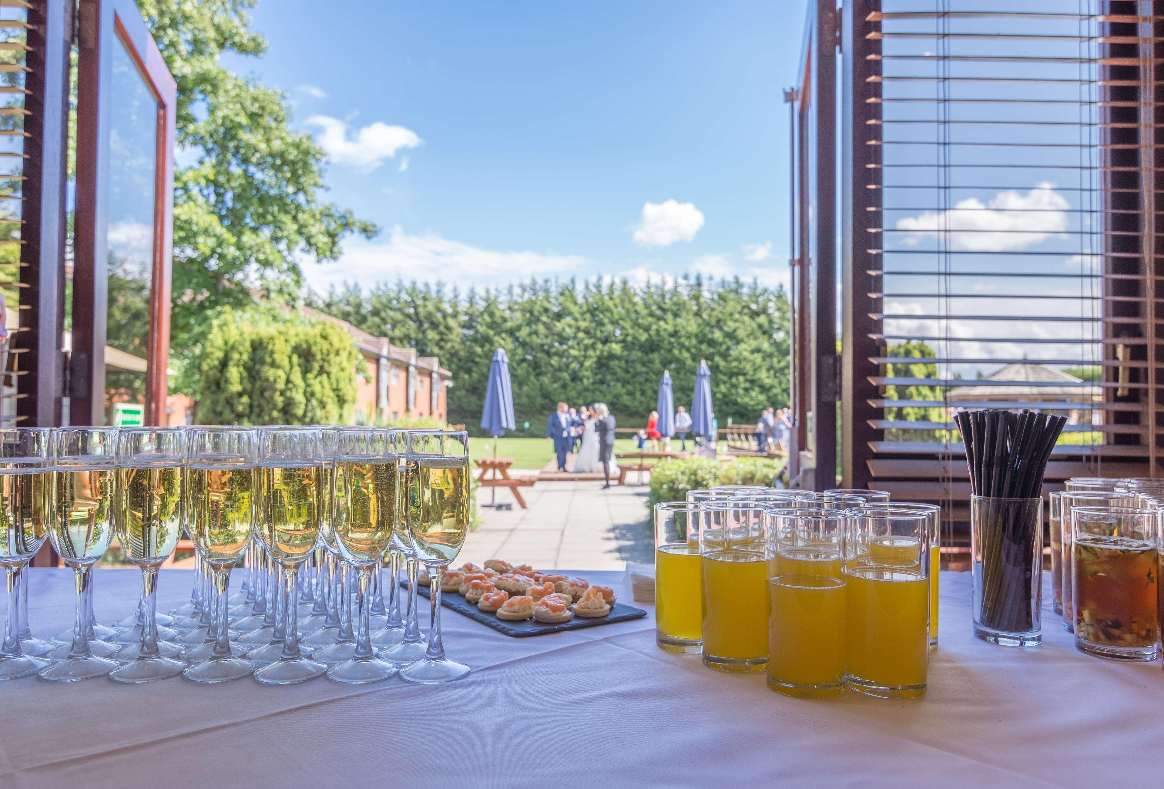 Best Western Rockingham Forest Hotel Корби Экстерьер фото