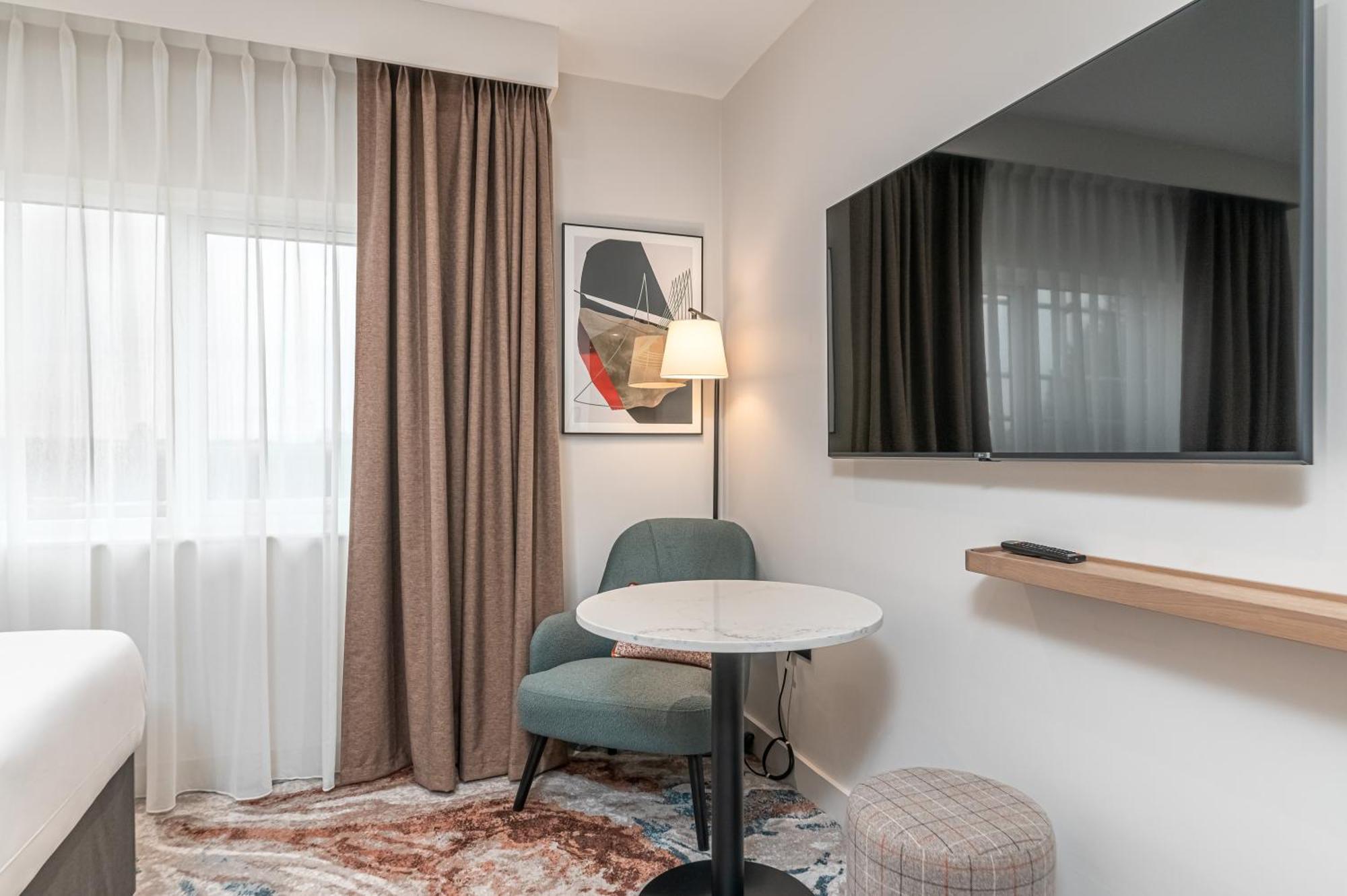 Best Western Rockingham Forest Hotel Корби Экстерьер фото