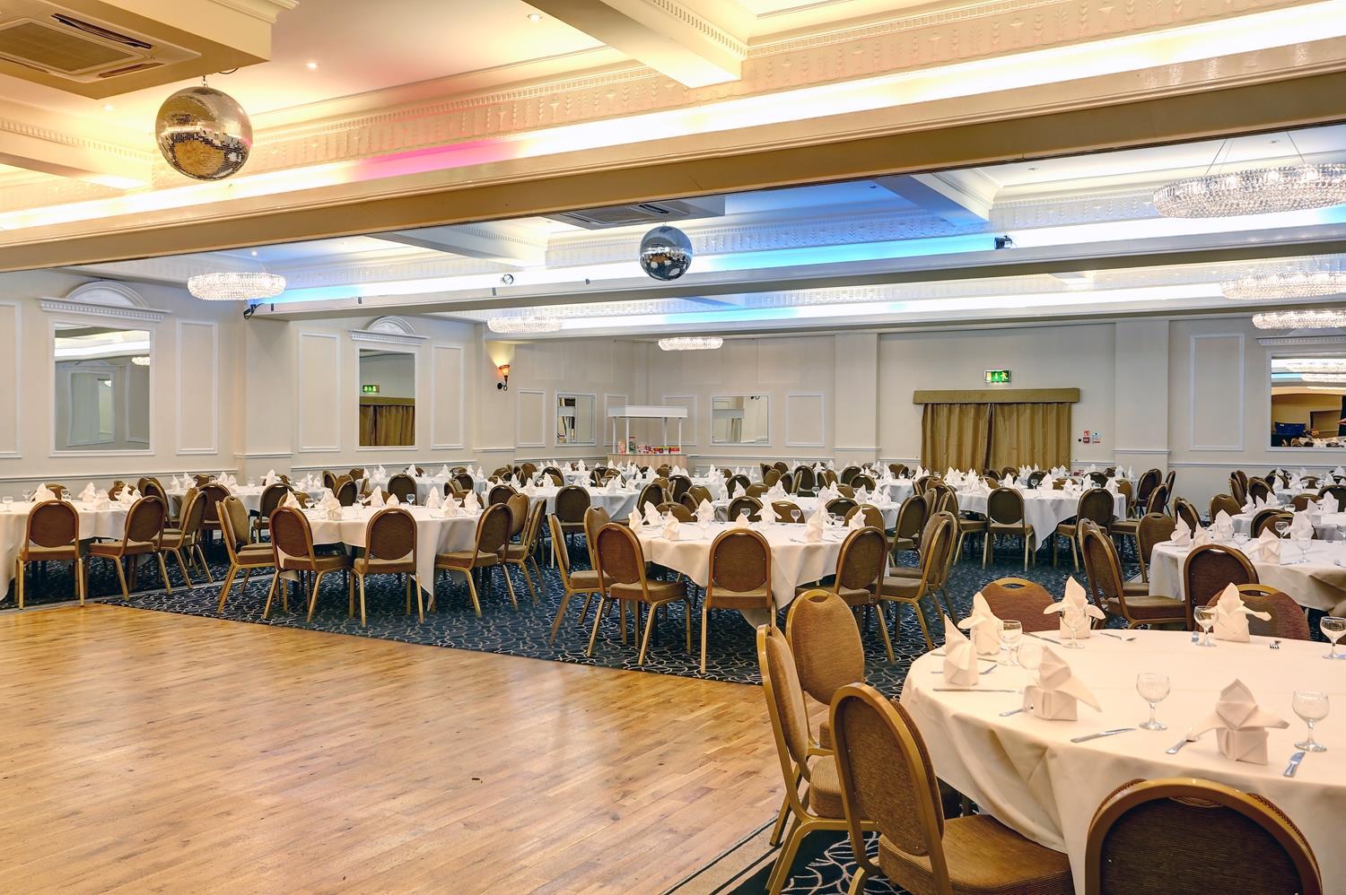 Best Western Rockingham Forest Hotel Корби Экстерьер фото