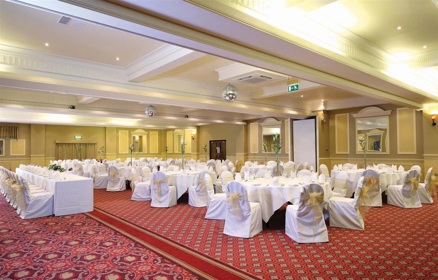 Best Western Rockingham Forest Hotel Корби Экстерьер фото